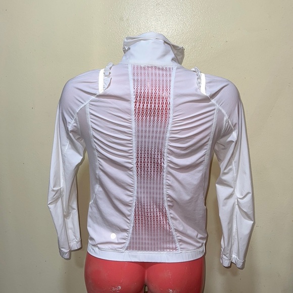Lululemon jacket - Picture 4 of 4